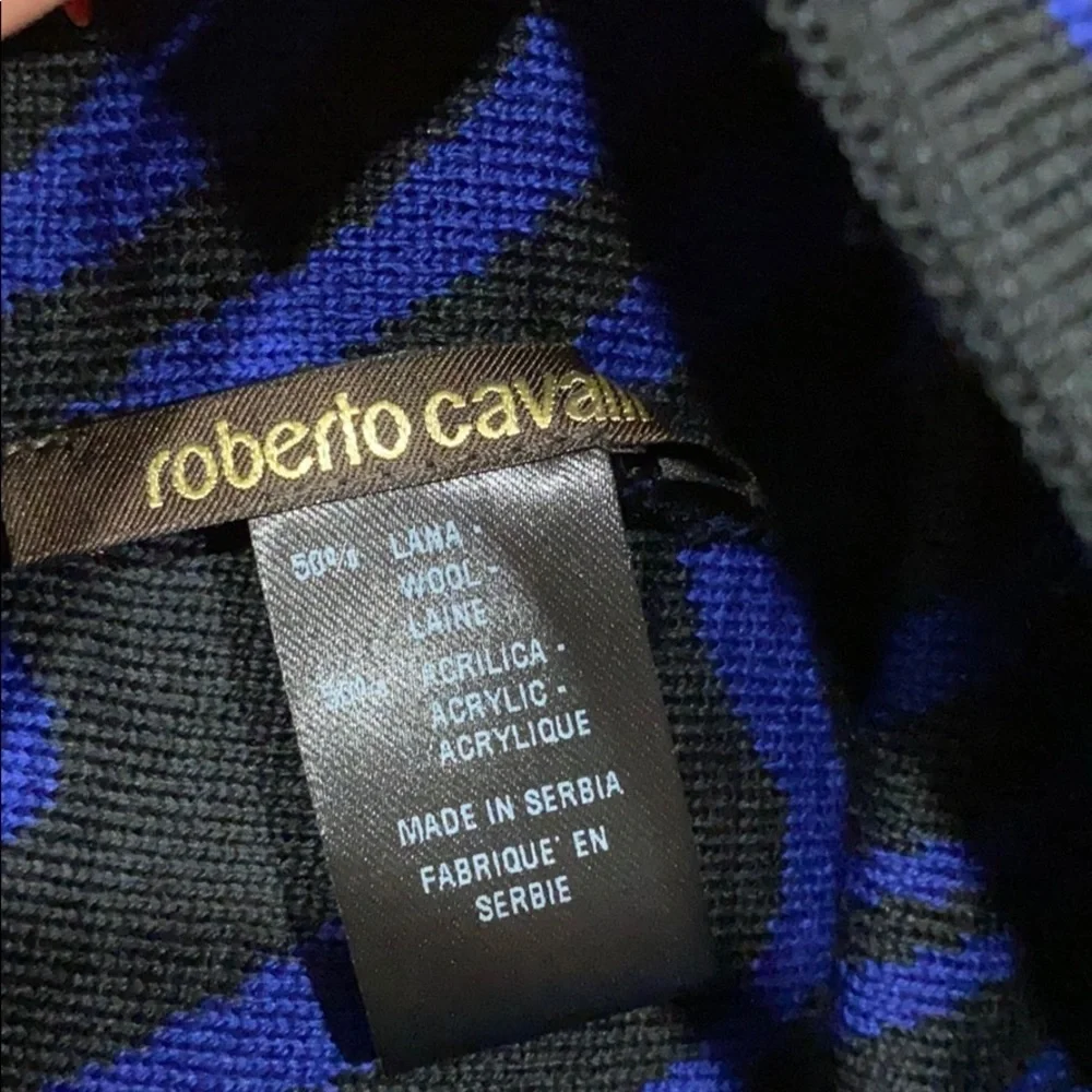 New Roberto Cavalli black & blue hat & scarf set